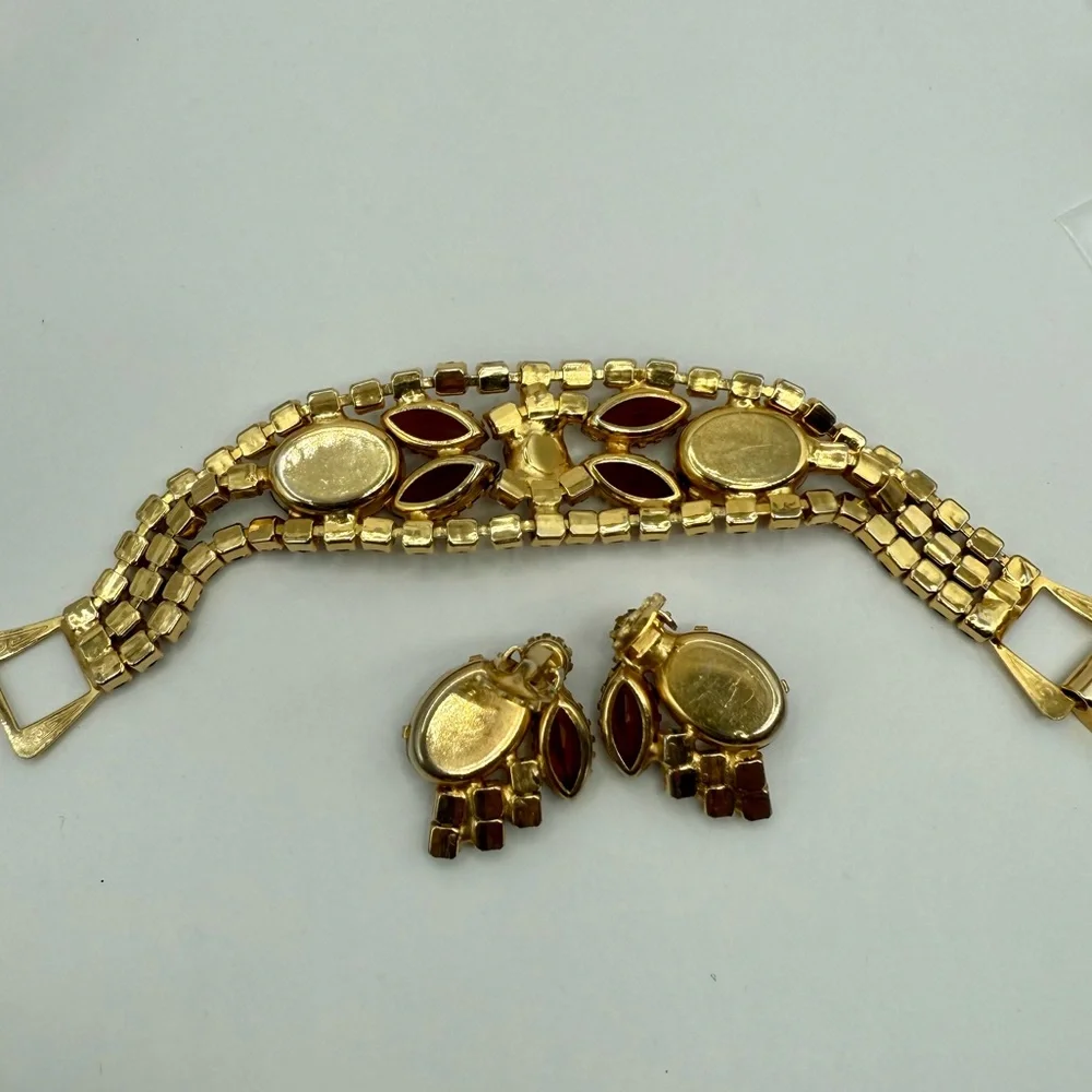 Vintage Juliana “Fantasia” 1965 w Vitrail Coated Stones Bracelet & Earrings Set